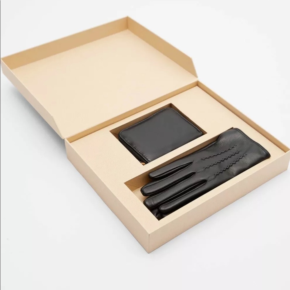 BLOGGER FAV | NWT ZARA LEATHER GLOVES AND WALLET SET SPECIAL EDITION SIZE M